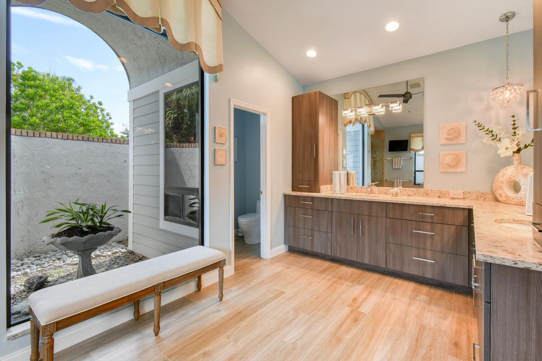 For Sale: $995,000 (3 beds, 3 baths, 3051 Square Feet)