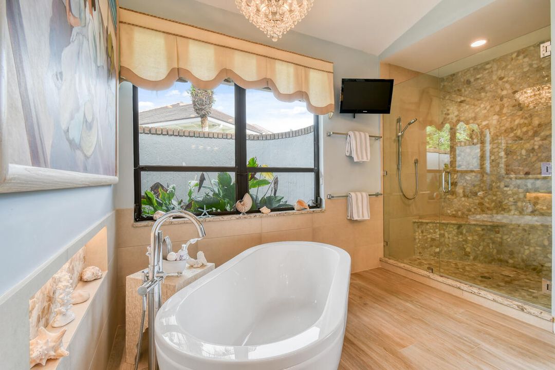 For Sale: $995,000 (3 beds, 3 baths, 3051 Square Feet)