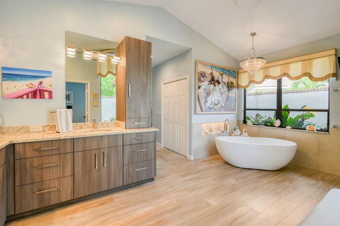 For Sale: $995,000 (3 beds, 3 baths, 3051 Square Feet)