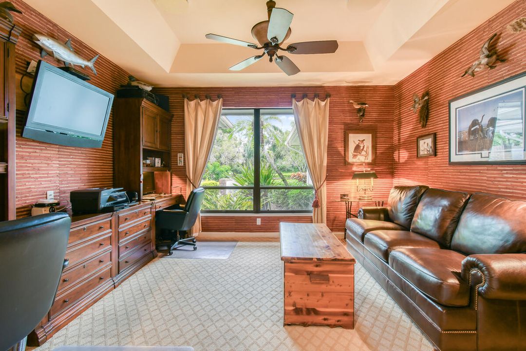 For Sale: $995,000 (3 beds, 3 baths, 3051 Square Feet)