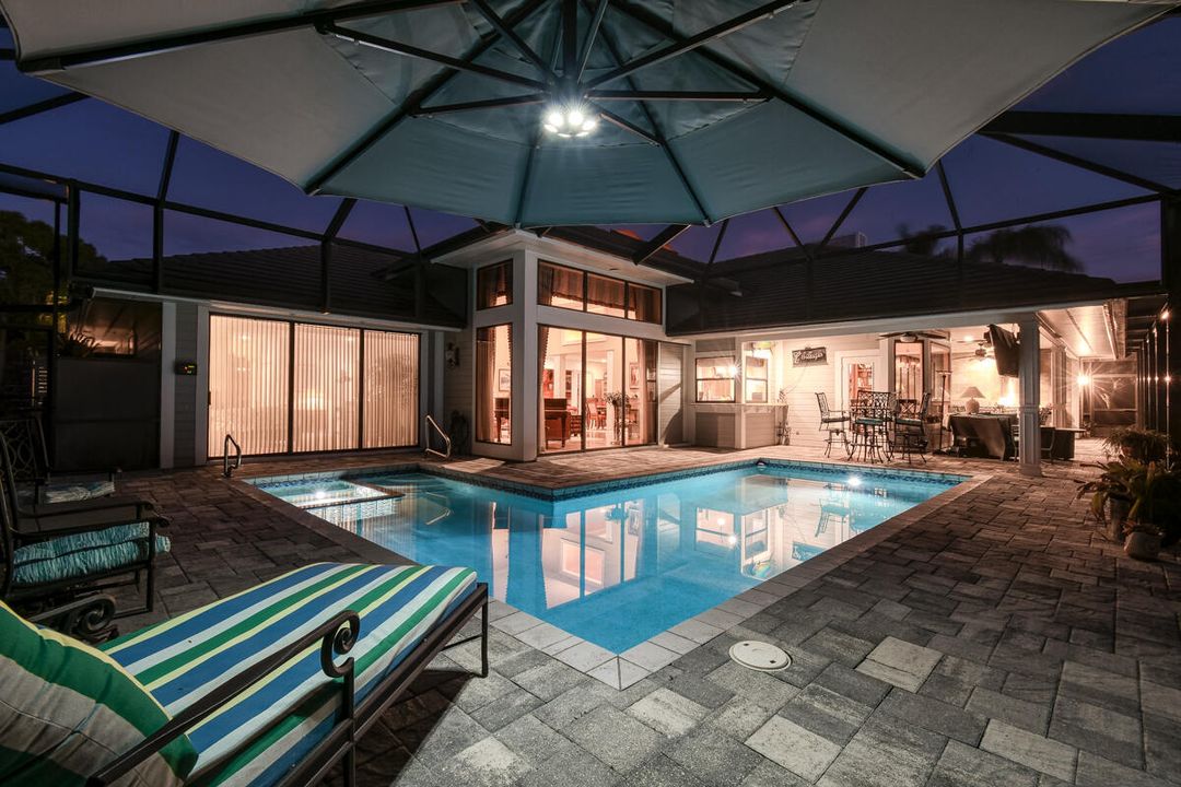 For Sale: $995,000 (3 beds, 3 baths, 3051 Square Feet)