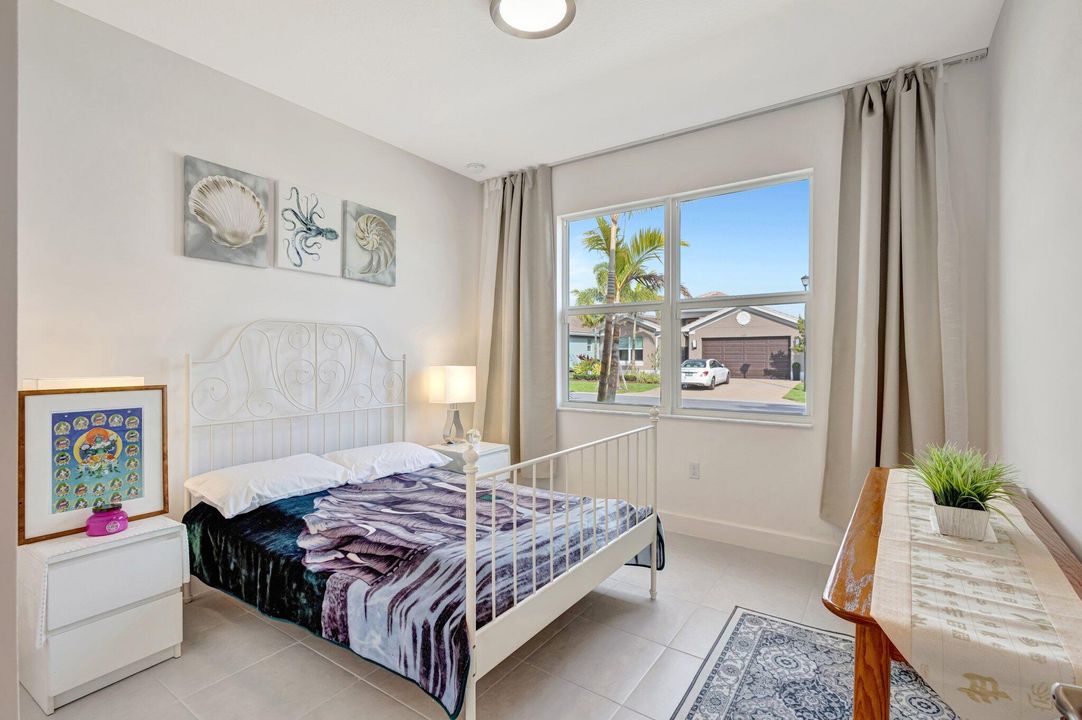 En Venta: $415,000 (3 camas, 2 baños, 1599 Pies cuadrados)