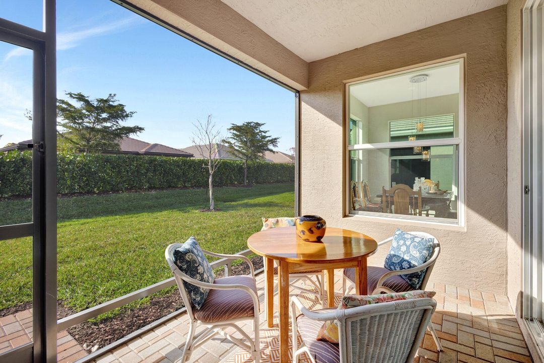 En Venta: $415,000 (3 camas, 2 baños, 1599 Pies cuadrados)