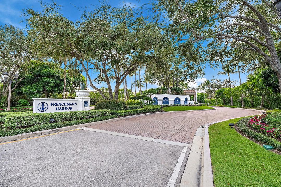 待售: $2,800,000 (3 贝兹, 2 浴室, 2474 平方英尺)