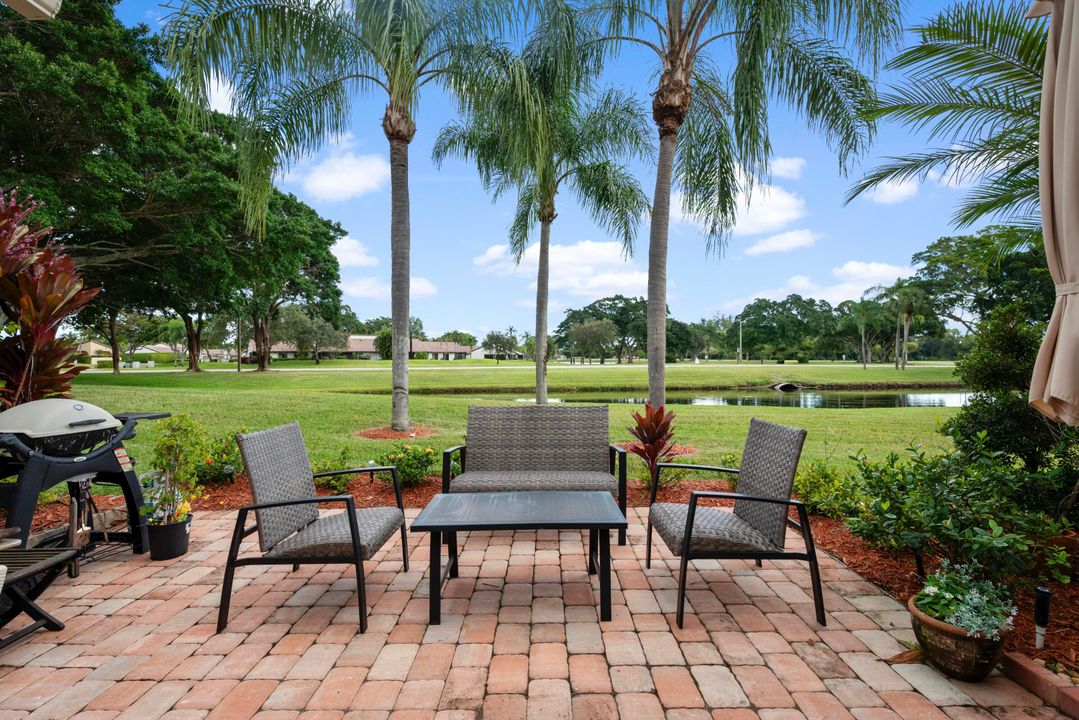 Active With Contract: $335,000 (3 beds, 2 baths, 1486 Square Feet)