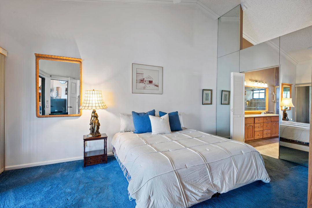 Active With Contract: $335,000 (3 beds, 2 baths, 1486 Square Feet)