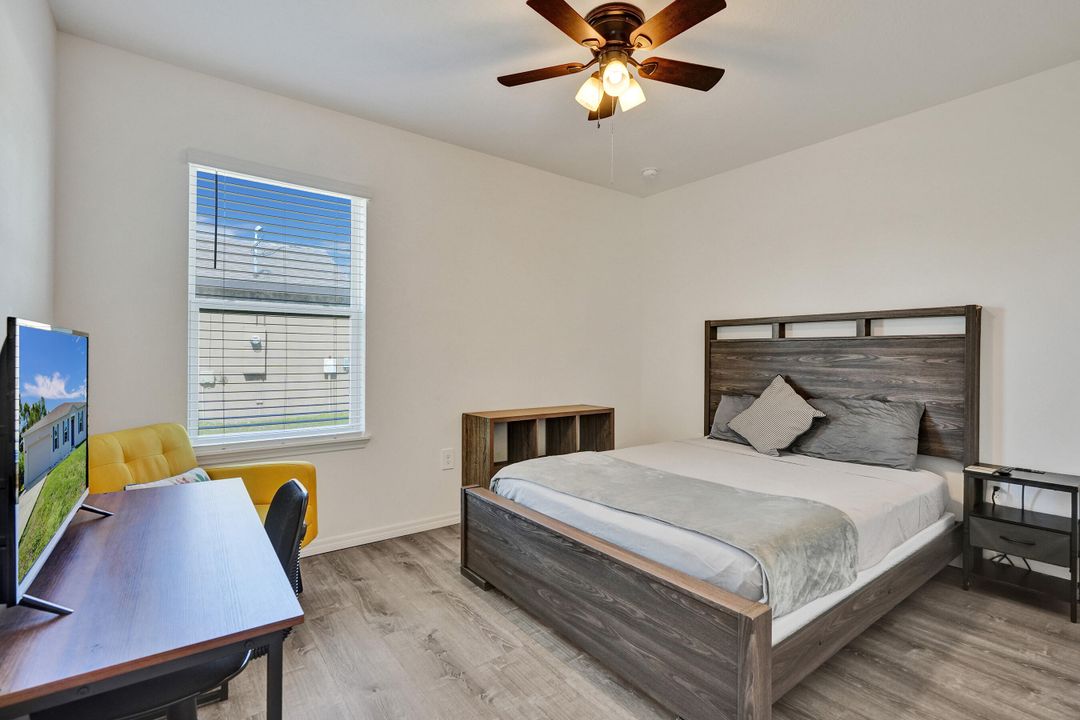 For Sale: $455,000 (4 beds, 2 baths, 2059 Square Feet)