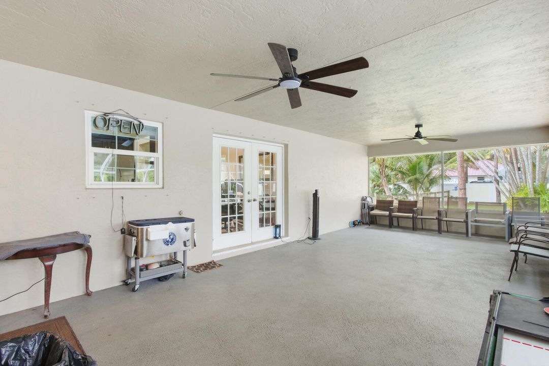 На продажу: $680,000 (3 спален, 2 ванн, 1654 Квадратных фут)