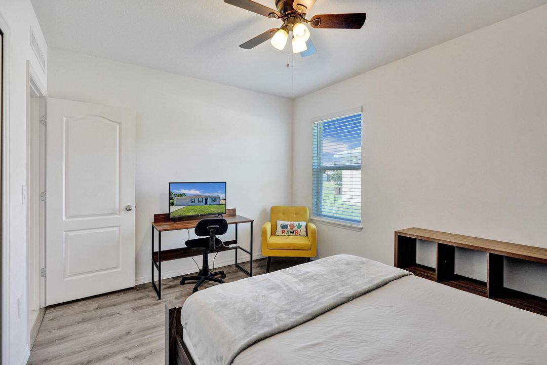 For Sale: $455,000 (4 beds, 2 baths, 2059 Square Feet)