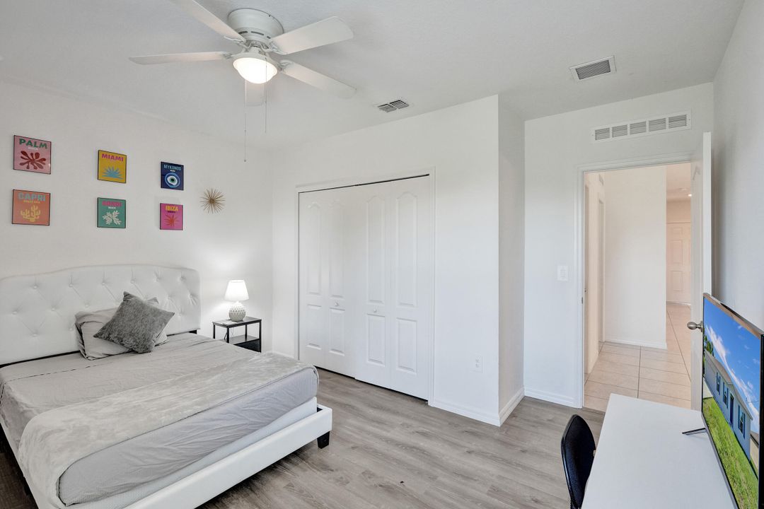 For Sale: $455,000 (4 beds, 2 baths, 2059 Square Feet)