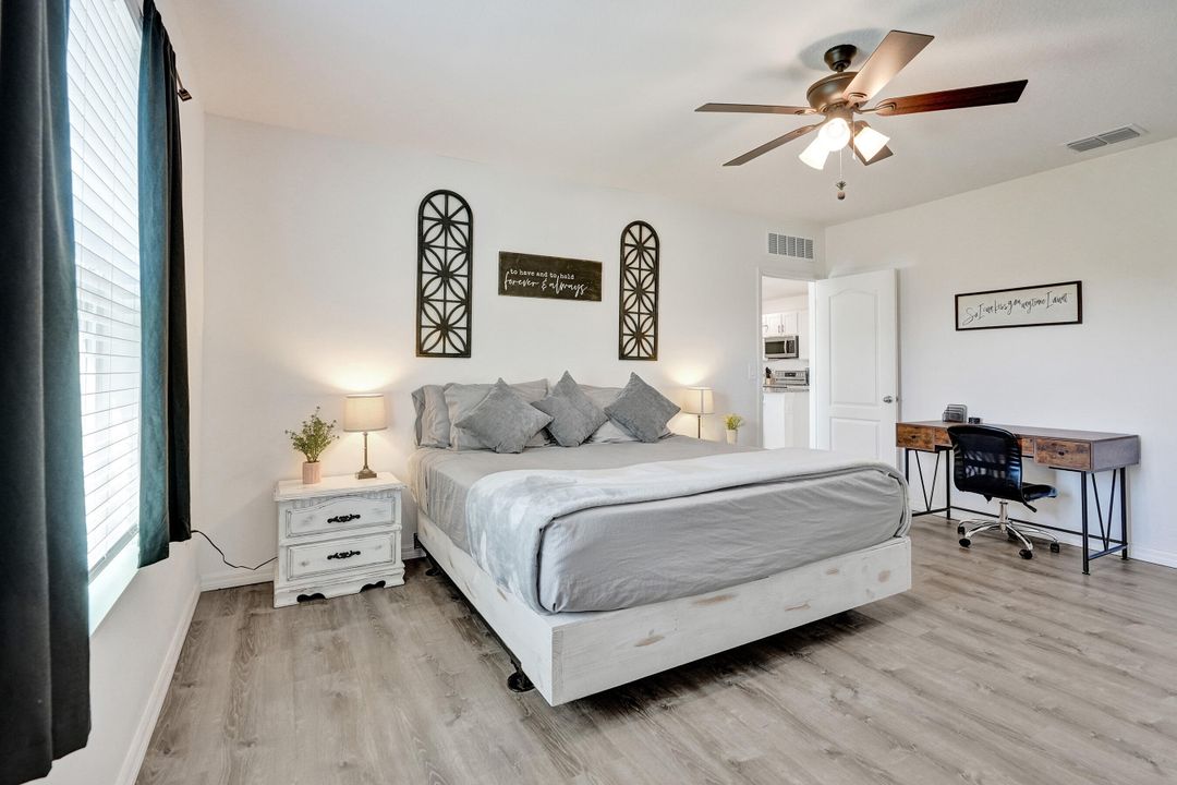 For Sale: $455,000 (4 beds, 2 baths, 2059 Square Feet)