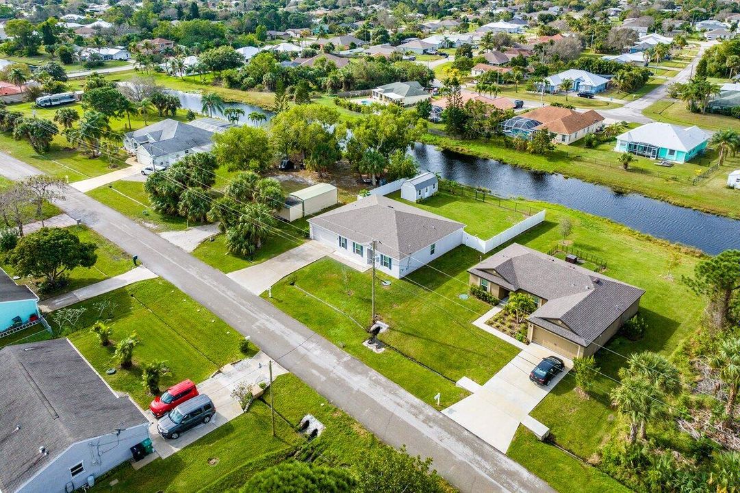 For Sale: $455,000 (4 beds, 2 baths, 2059 Square Feet)