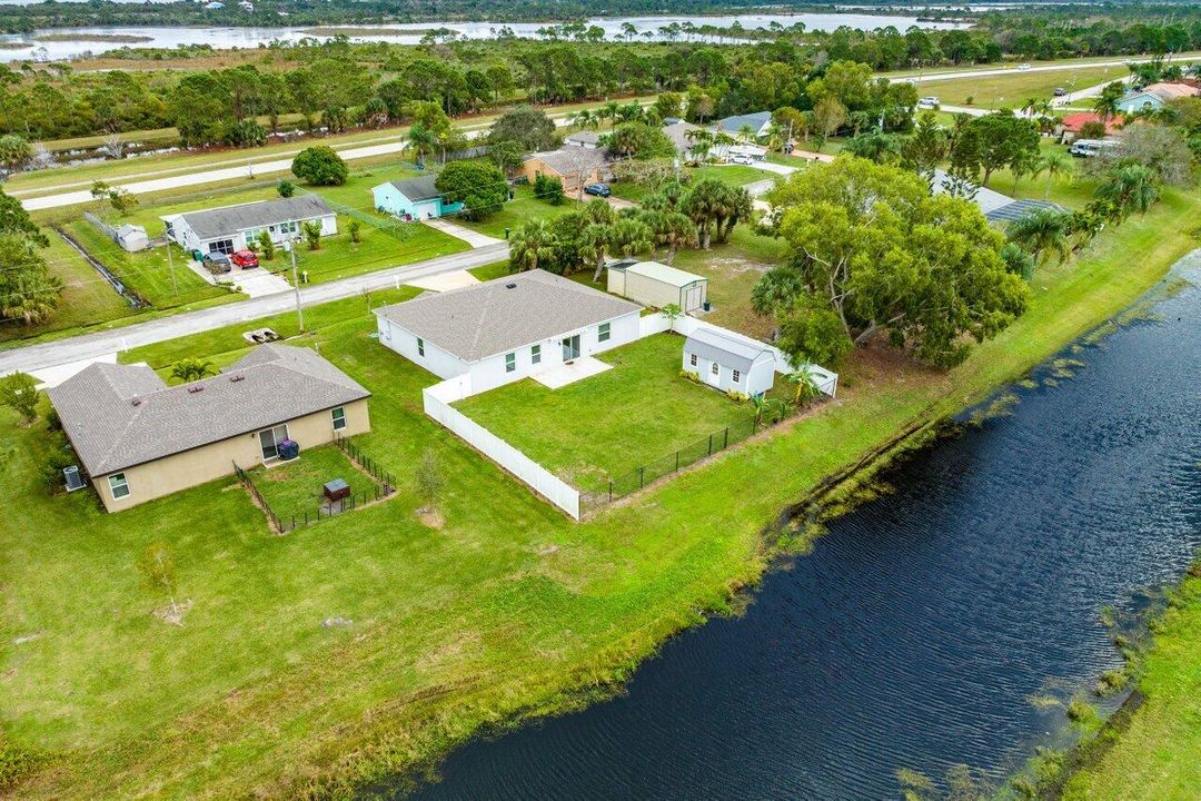 For Sale: $455,000 (4 beds, 2 baths, 2059 Square Feet)