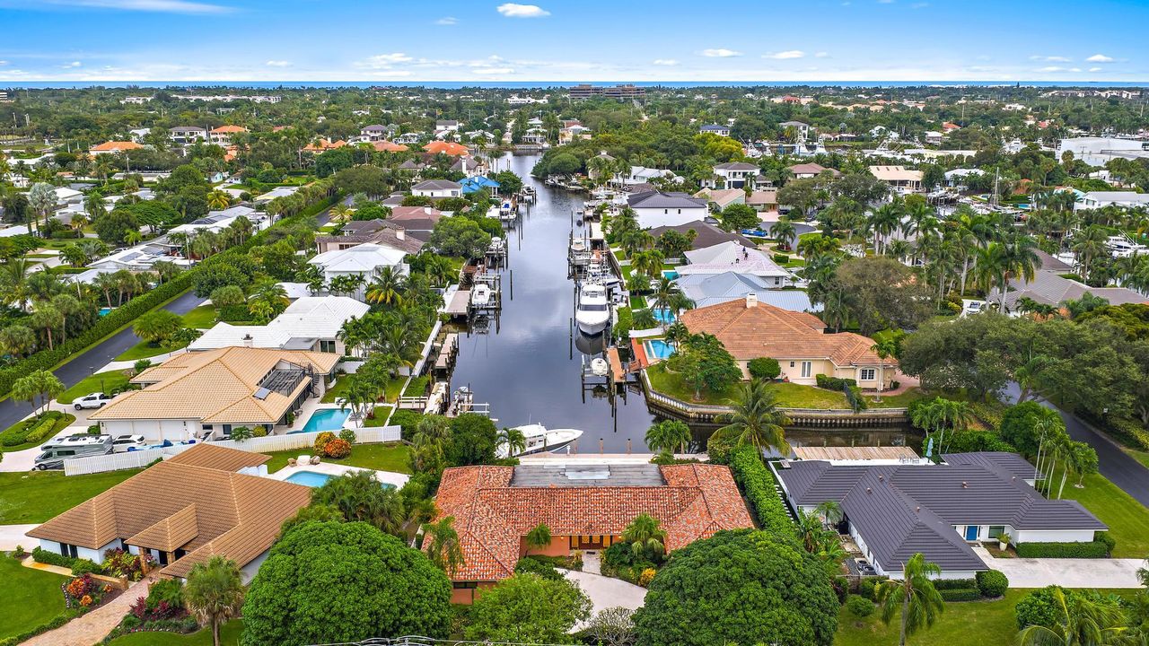 For Sale: $4,200,000 (4 beds, 3 baths, 3924 Square Feet)