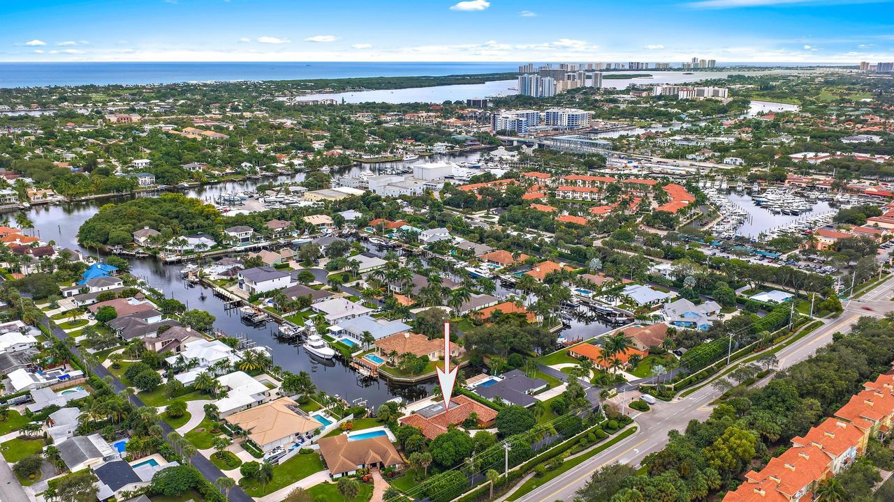 For Sale: $4,200,000 (4 beds, 3 baths, 3924 Square Feet)