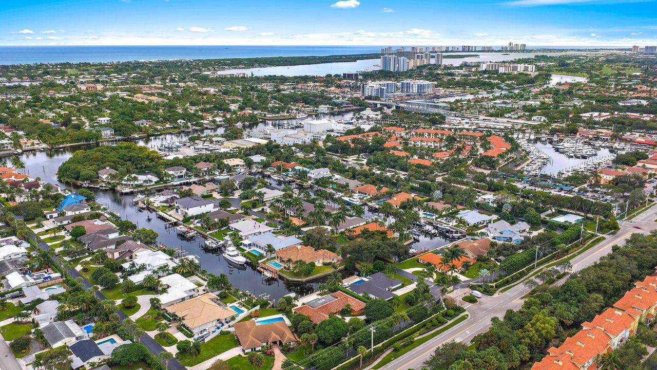 For Sale: $4,200,000 (4 beds, 3 baths, 3924 Square Feet)