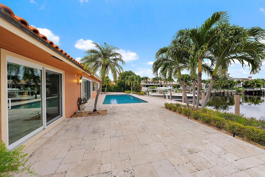 For Sale: $4,200,000 (4 beds, 3 baths, 3924 Square Feet)