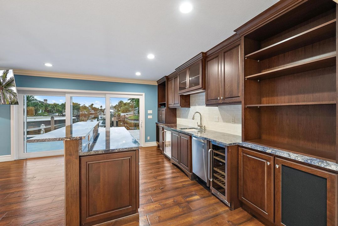 For Sale: $4,200,000 (4 beds, 3 baths, 3924 Square Feet)