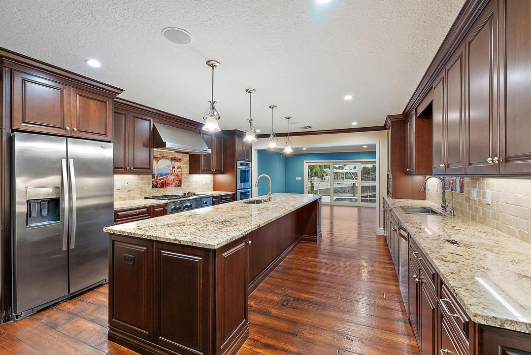 For Sale: $4,200,000 (4 beds, 3 baths, 3924 Square Feet)