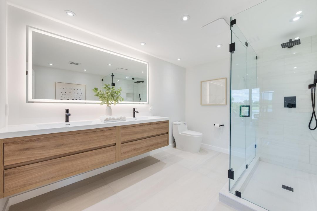 出租: $12,000 (3 贝兹, 2 浴室, 1864 平方英尺)