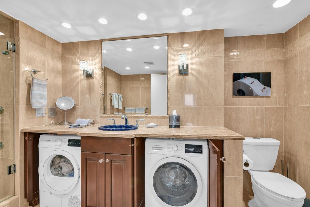 В аренду: $11,000 (2 спален, 2 ванн, 1479 Квадратных фут)