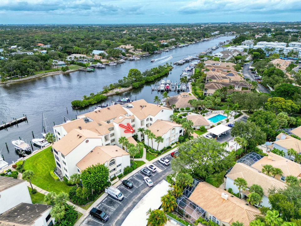 For Rent: $4,000 (2 beds, 2 baths, 1301 Square Feet)