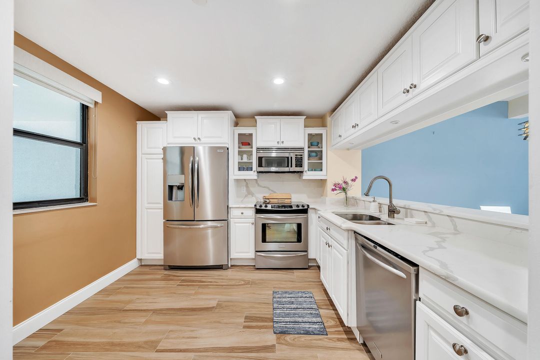 For Rent: $4,000 (2 beds, 2 baths, 1301 Square Feet)