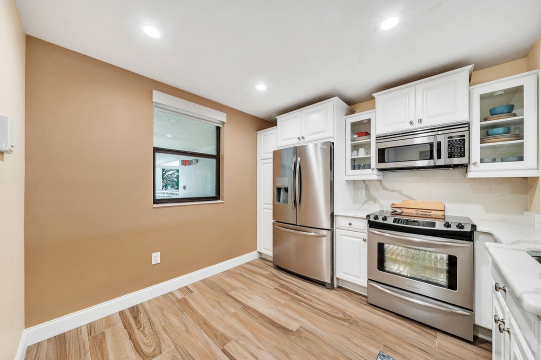 For Rent: $4,000 (2 beds, 2 baths, 1301 Square Feet)