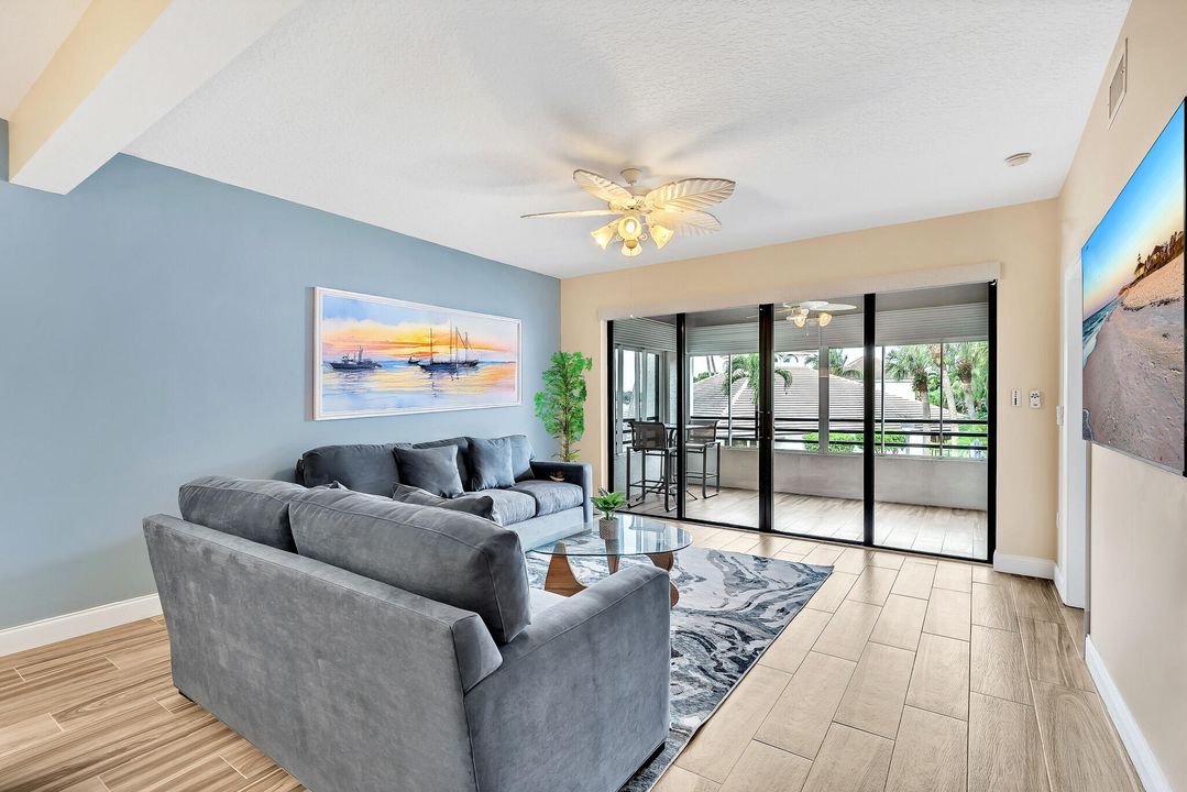 For Rent: $4,000 (2 beds, 2 baths, 1301 Square Feet)