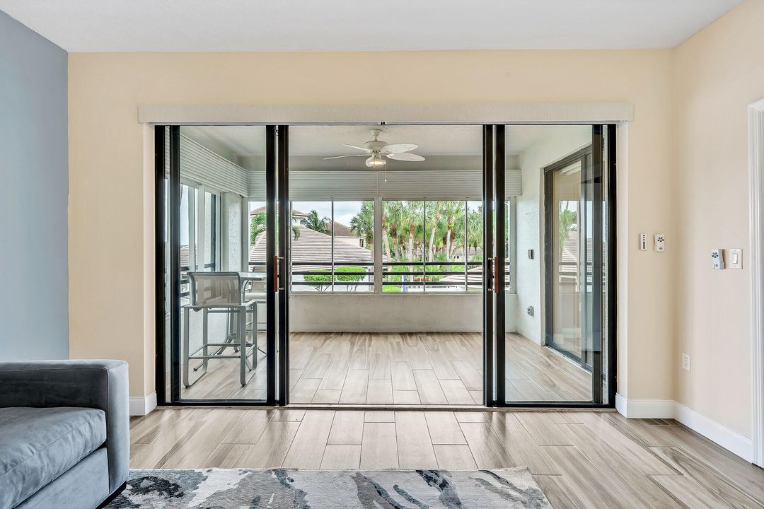 For Rent: $4,000 (2 beds, 2 baths, 1301 Square Feet)