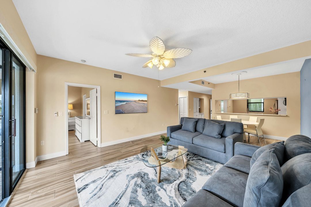 For Rent: $4,000 (2 beds, 2 baths, 1301 Square Feet)