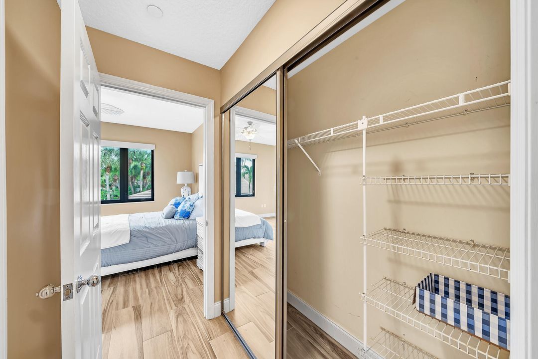 For Rent: $4,000 (2 beds, 2 baths, 1301 Square Feet)