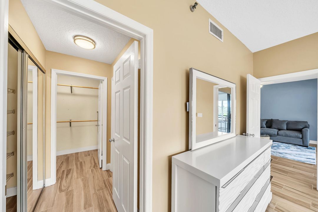 For Rent: $4,000 (2 beds, 2 baths, 1301 Square Feet)