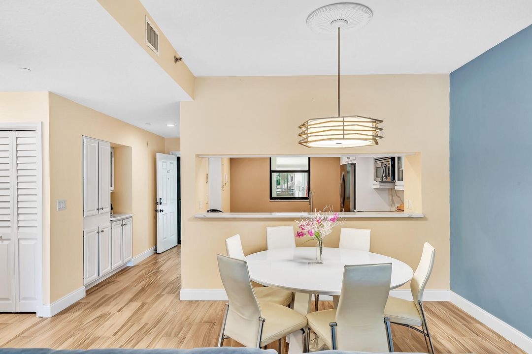 For Rent: $4,000 (2 beds, 2 baths, 1301 Square Feet)