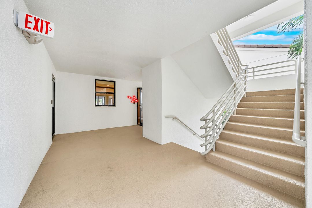 For Rent: $4,000 (2 beds, 2 baths, 1301 Square Feet)