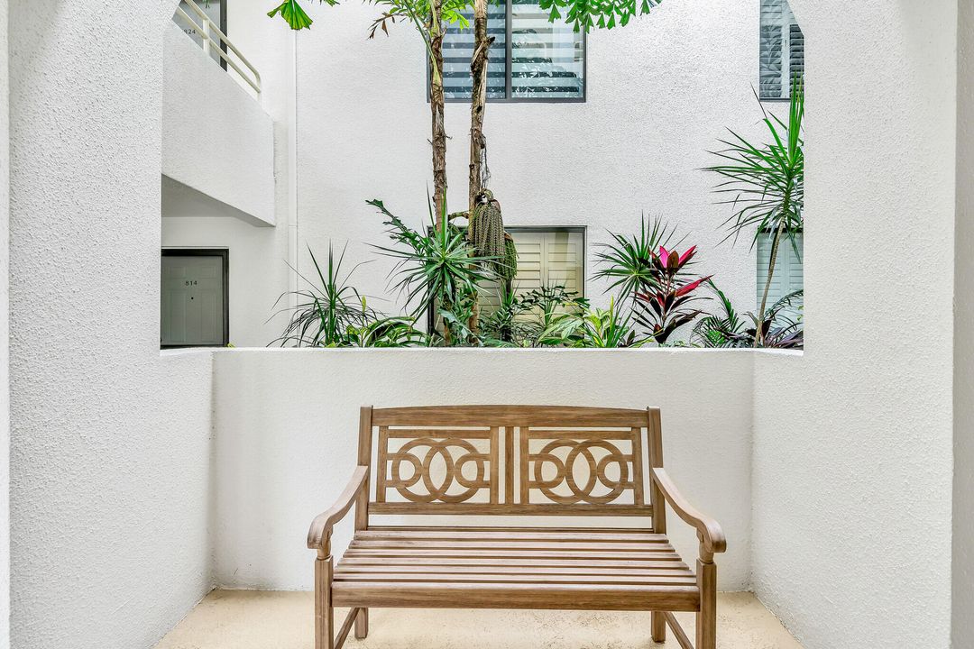 For Rent: $4,000 (2 beds, 2 baths, 1301 Square Feet)