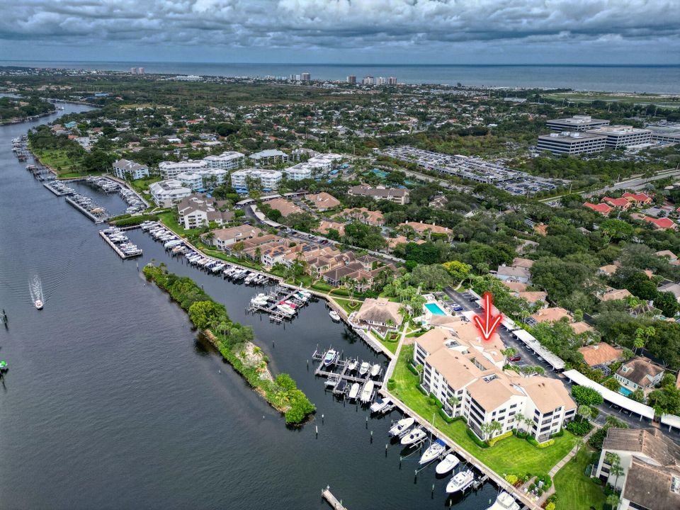 For Rent: $4,000 (2 beds, 2 baths, 1301 Square Feet)