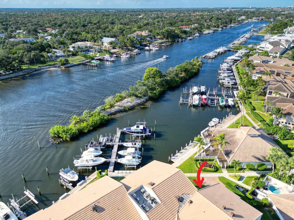 For Rent: $4,000 (2 beds, 2 baths, 1301 Square Feet)