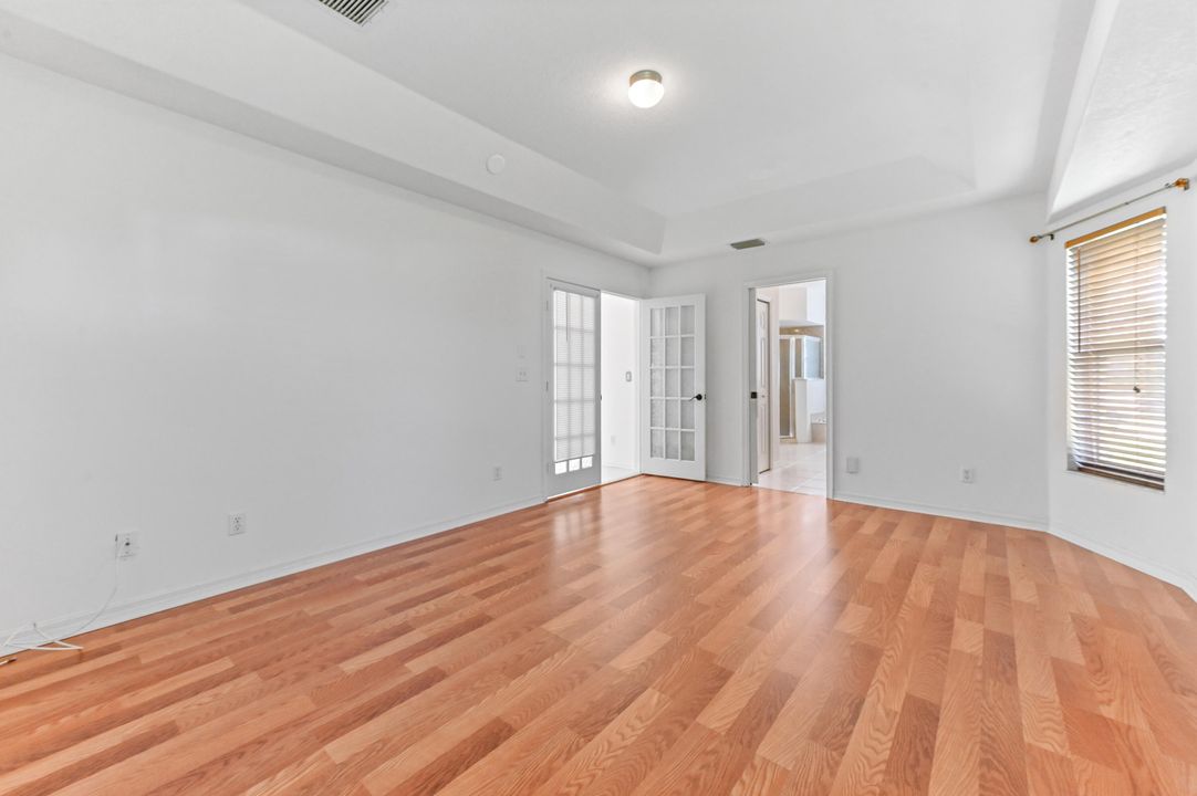 В аренду: $3,000 (3 спален, 2 ванн, 2107 Квадратных фут)