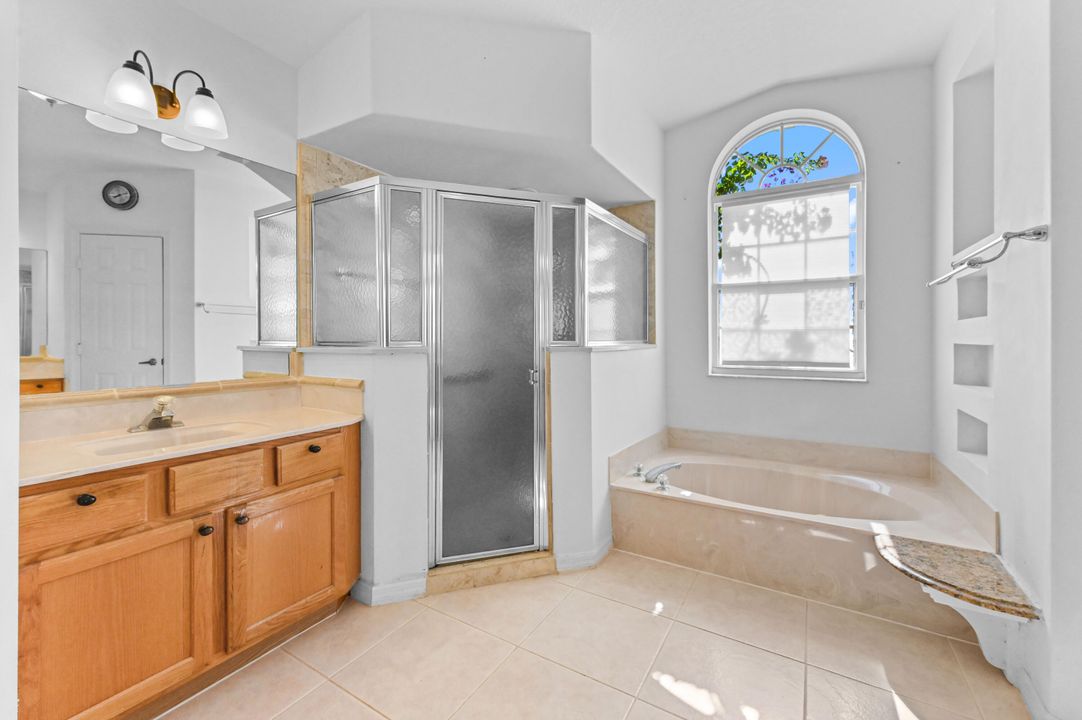 В аренду: $3,000 (3 спален, 2 ванн, 2107 Квадратных фут)