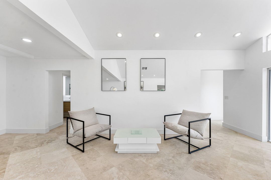 На продажу: $2,294,000 (4 спален, 3 ванн, 2833 Квадратных фут)