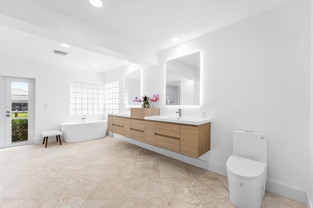 На продажу: $2,294,000 (4 спален, 3 ванн, 2833 Квадратных фут)