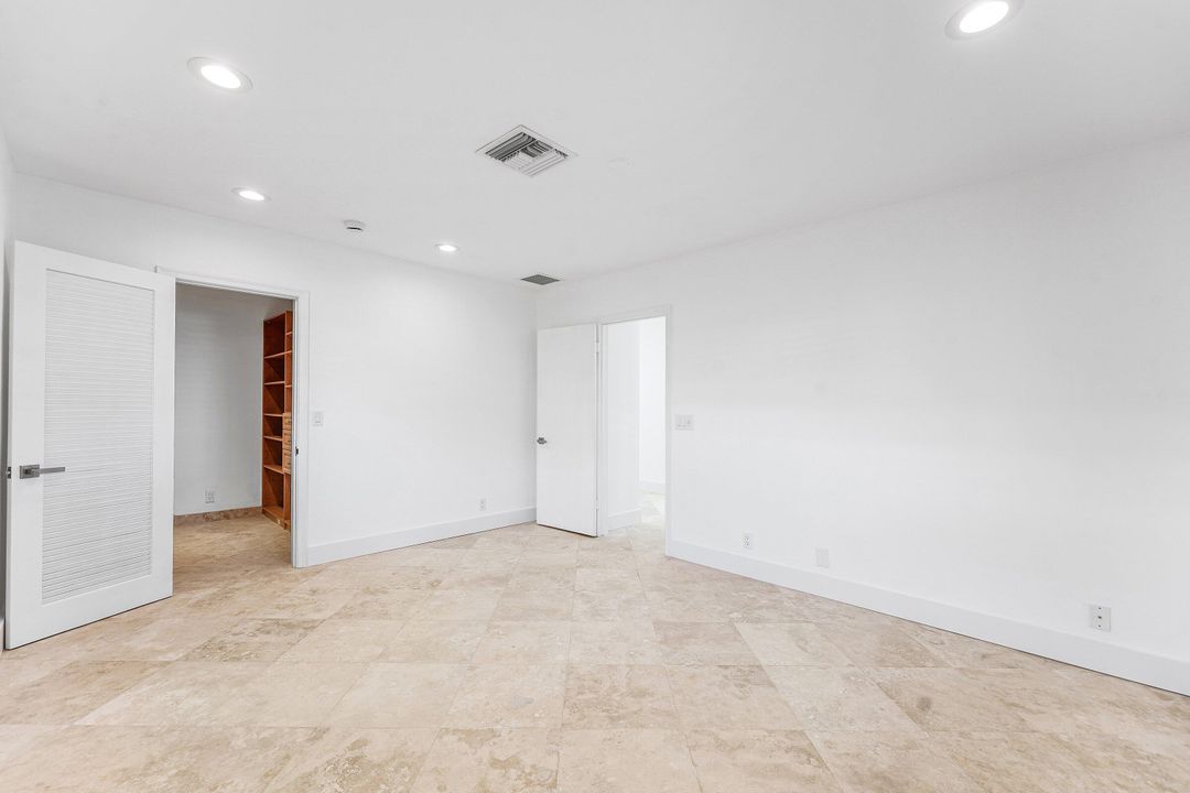 На продажу: $2,294,000 (4 спален, 3 ванн, 2833 Квадратных фут)