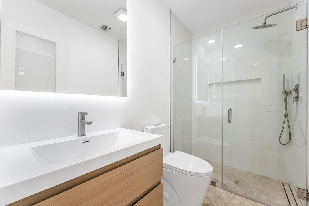 На продажу: $2,294,000 (4 спален, 3 ванн, 2833 Квадратных фут)