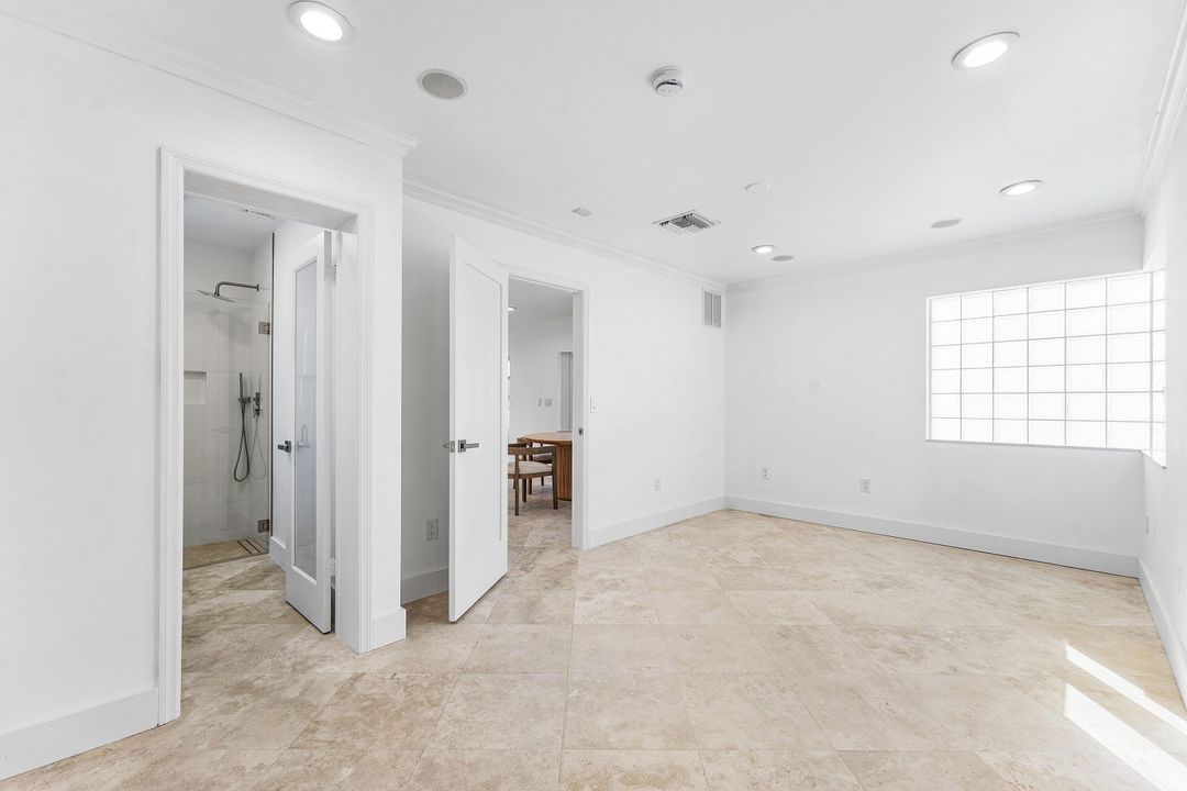 На продажу: $2,294,000 (4 спален, 3 ванн, 2833 Квадратных фут)