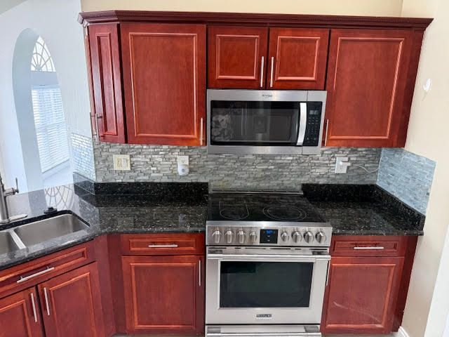 En Renta: $3,500 (3 camas, 2 baños, 2076 Pies cuadrados)