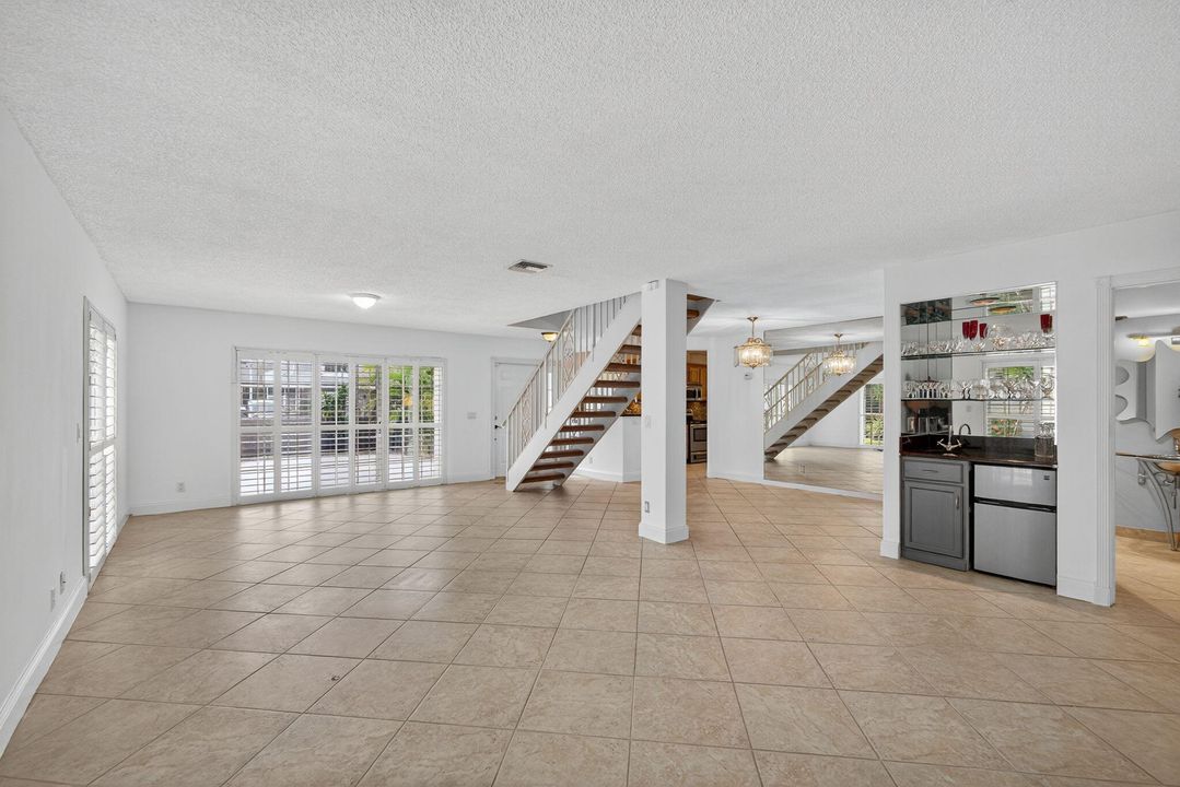 待售: $375,000 (3 贝兹, 2 浴室, 1848 平方英尺)