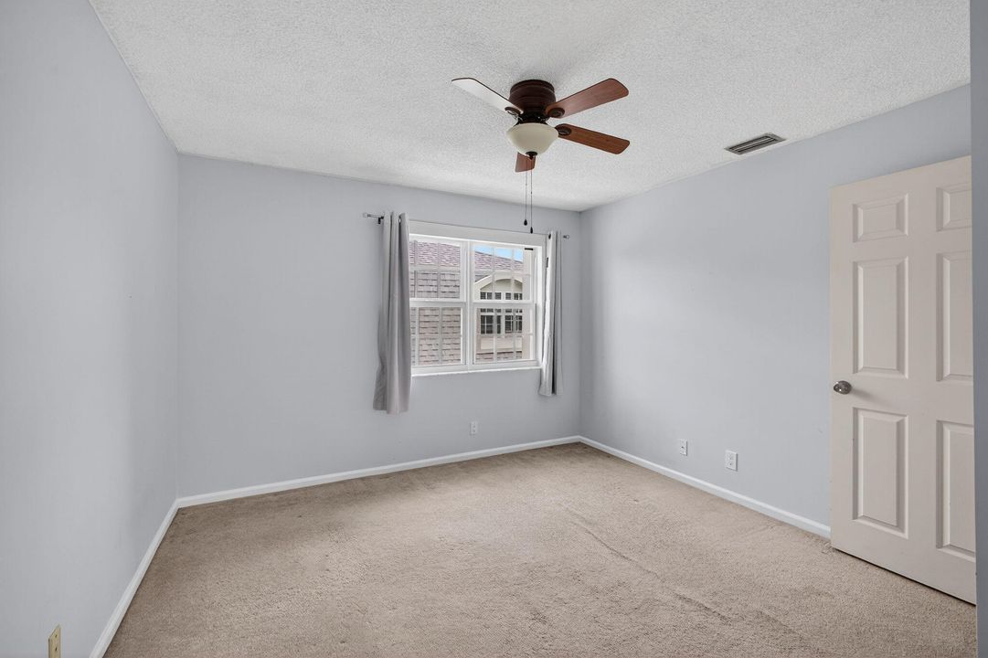 待售: $375,000 (3 贝兹, 2 浴室, 1848 平方英尺)