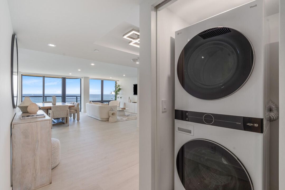 合同活跃: $2,149,000 (2 贝兹, 2 浴室, 1526 平方英尺)