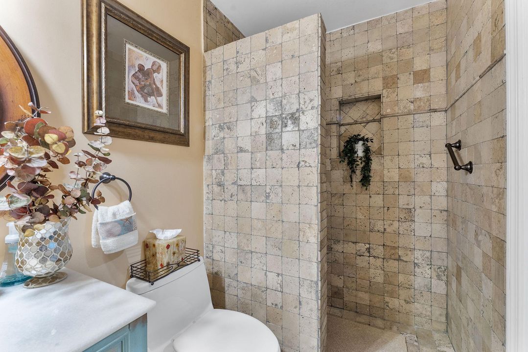 For Sale: $450,000 (3 beds, 2 baths, 1459 Square Feet)